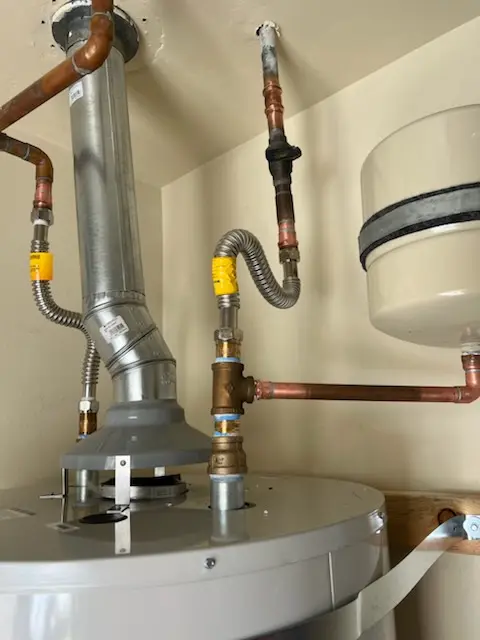 Water heater installation and plumbing repair in Avalon Park